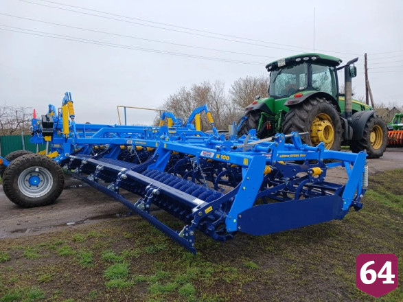 Саратовским аграриям презентовали многофункциональные плуги и агродроны